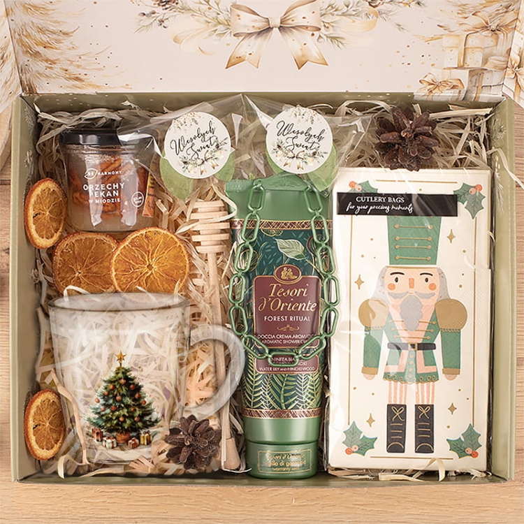 zestaw-swiateczny-dla-kobiety-szklanka