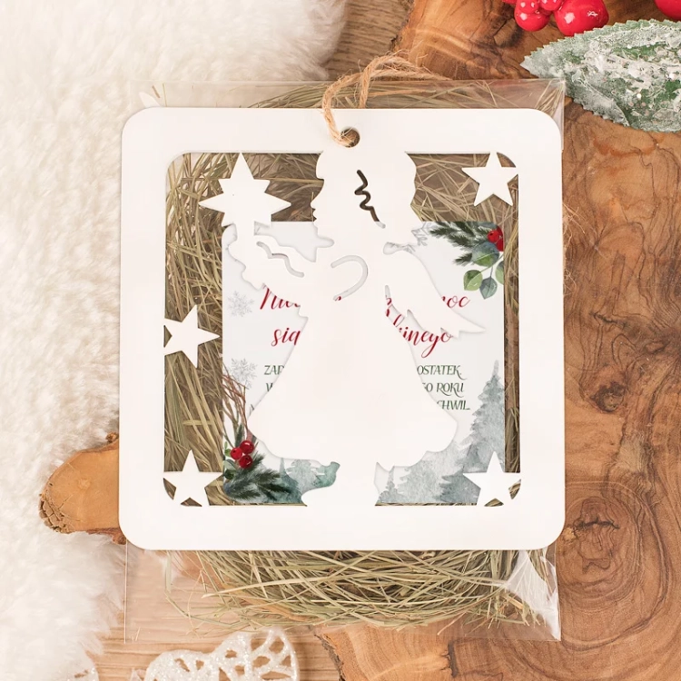 Sianko pod obrus na wigilię.