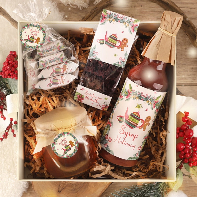 Zestaw prezentowy firmowy dla pracownika. Upominek firmowy na Boże Narodzenie.