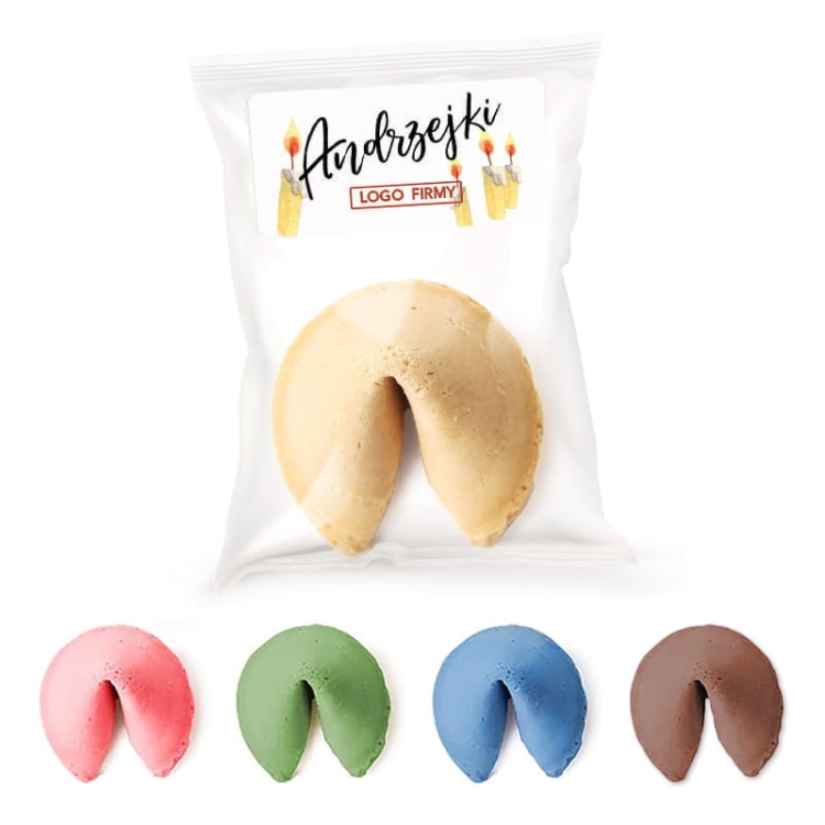 Ciasteczka z wróżbą na Andrzejki z logo firmy.