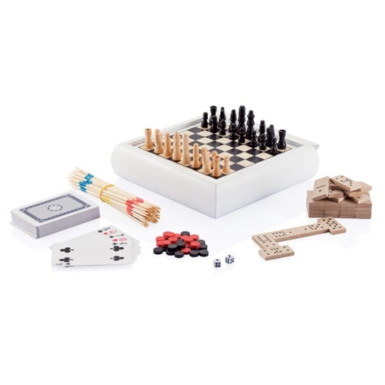 Gry w pudełku. Zestaw 5w1.