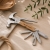 Multitool z młotkiem i twoim logo.