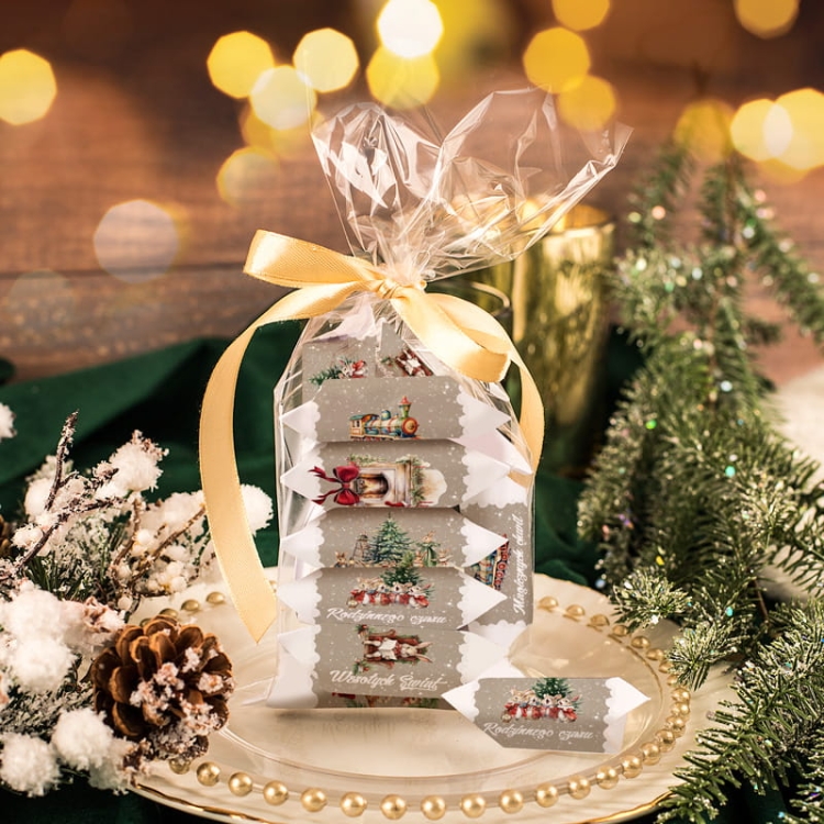 Zestaw krówek świątecznych w celofanowym woreczku. Prezent na Święta.